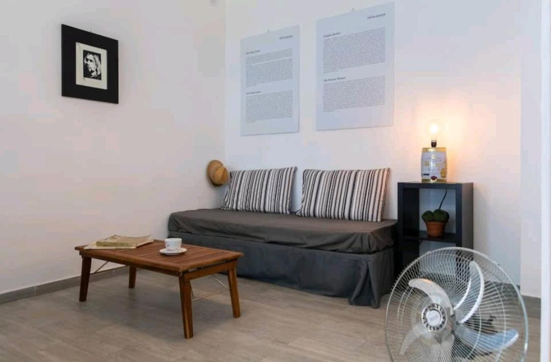 Villa'S Apartment On The Beach, Swimming Pool A/C Palermo Exteriör bild